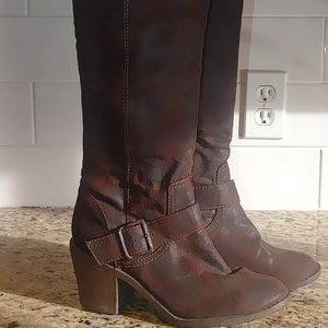 Dark brown leather knee-high women's boots size 8